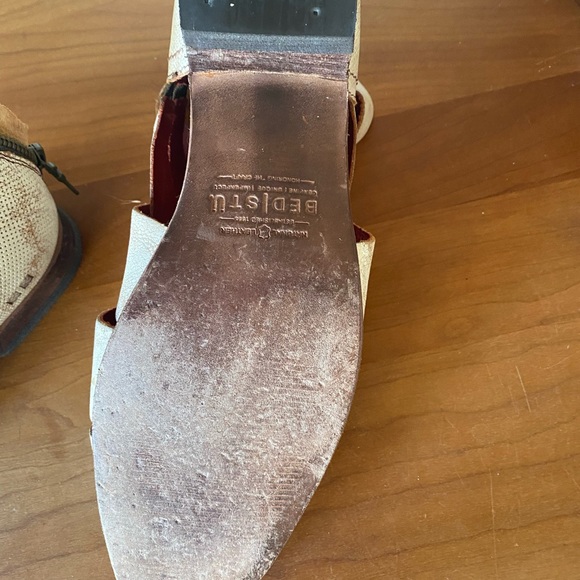 Women’s Booties - Picture 4 of 4